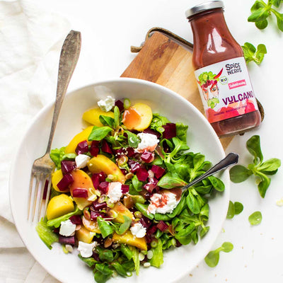 Feldsalat mit Kartoffeln, Ziegenkäse und Vulcano Himbeerdressing